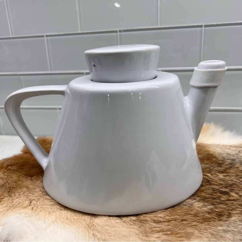 Vintage Ikea 1990’s White Minimalist Ceramic Teapot - VARME Discontinued Ikea